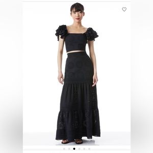 NWT Alice and Olivia Reise Eyelet Skirt Sz 4 AND Matching Tawny Top Sz 6